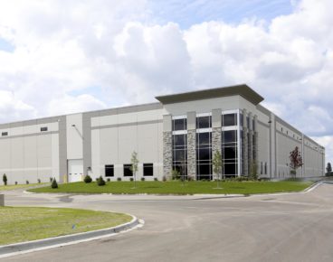 ML Realty Partners Acquires 302,354 Square Foot Industrial Building in I-55 Corridor