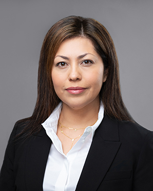 Elizabeth Lemus, Assistant Controller