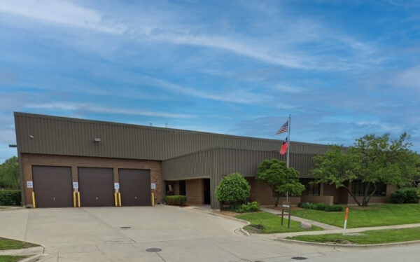 415 E State Pkwy. 