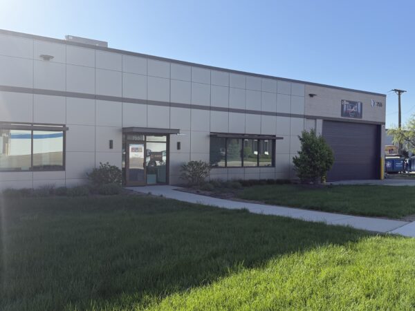 755 Oaklawn Ave 